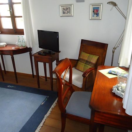 Am Alten Fronhof Bergisch Gladbach Bilik gambar